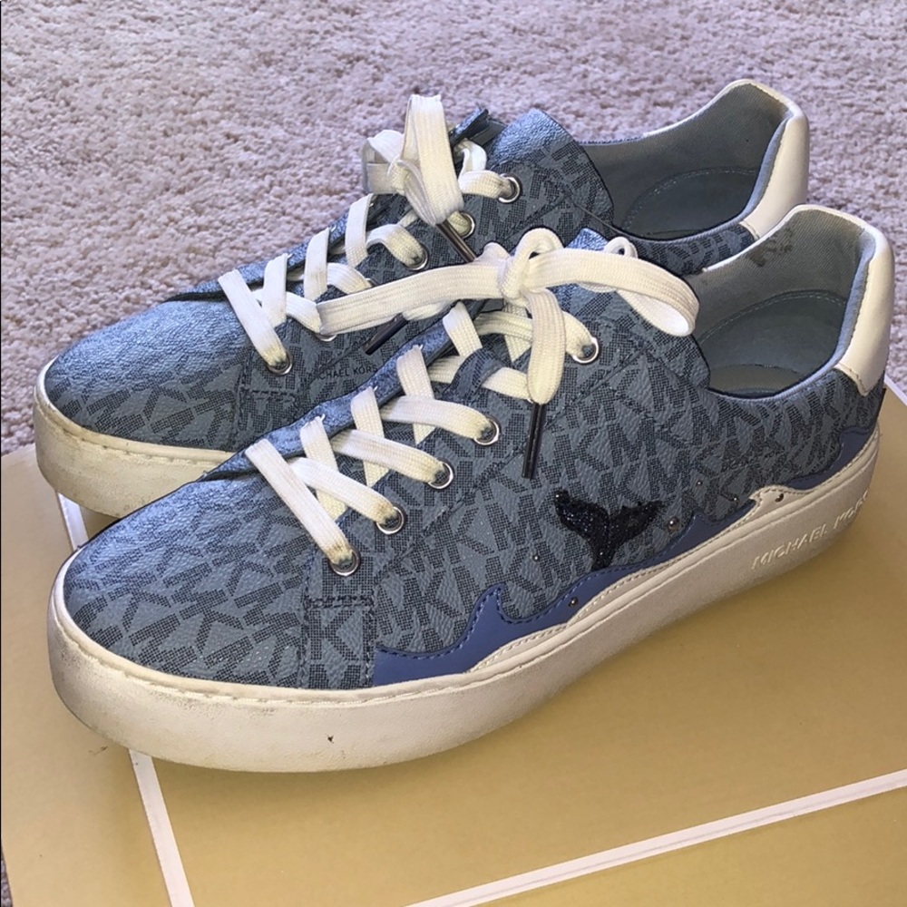 MK shoes worn once